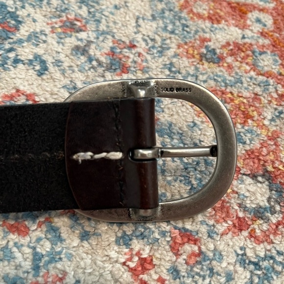 Amanda Smith brown leather belt with stitch detailing and silver buckle - Picture 2 of 8